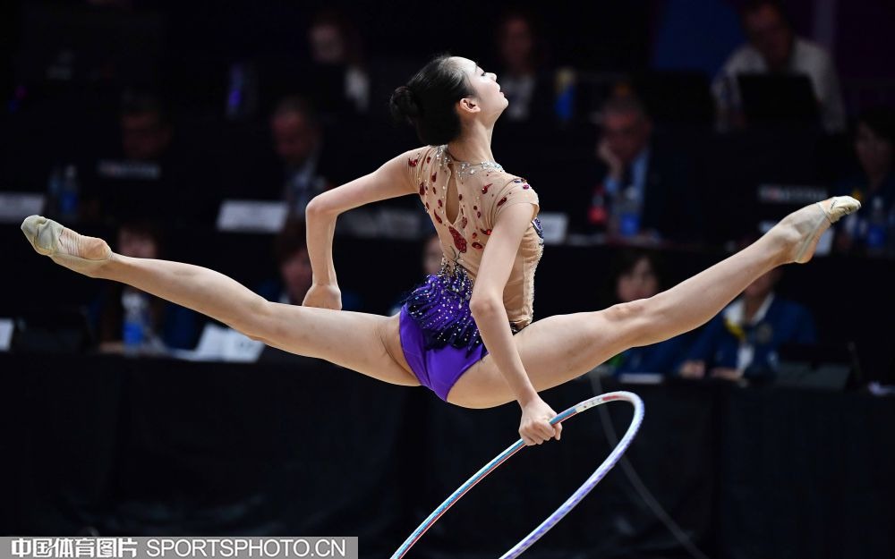 全国游泳锦标赛：潘展乐率领浙江夺得男子4x200米自由泳接力冠军