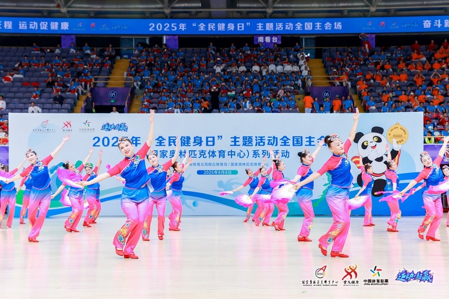 冬窗转会市场：罗马锁定齐尔克泽与法比奥·席尔瓦，能否逆袭重回巅峰？